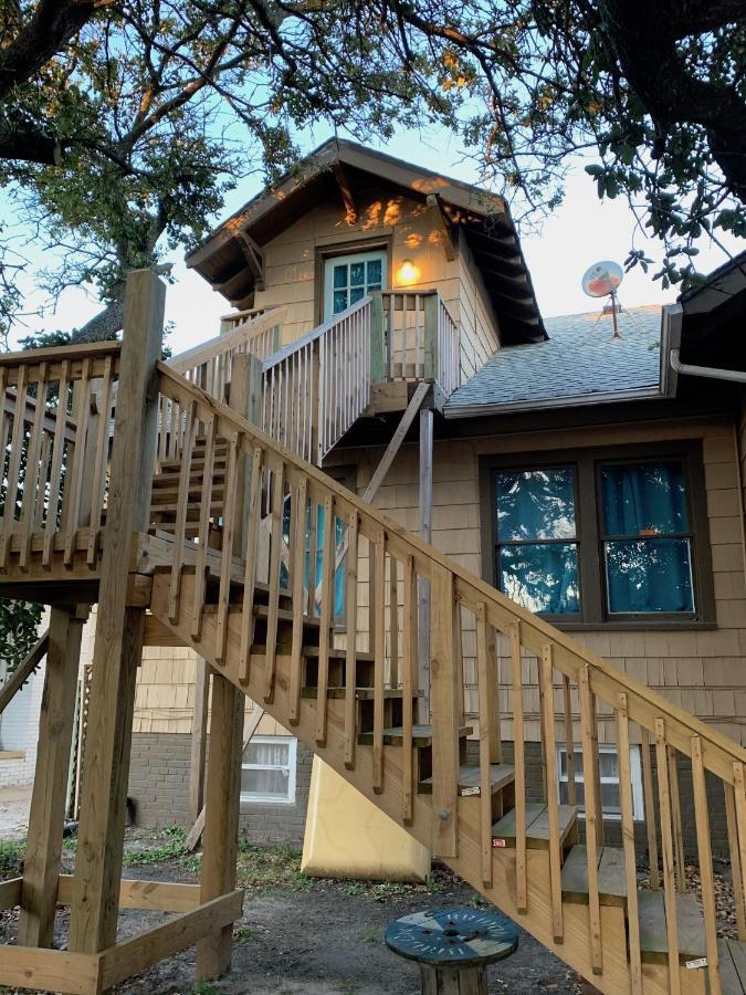 Rustic Rooftop Delight - Bay Front Apts Norfolk Buitenkant foto